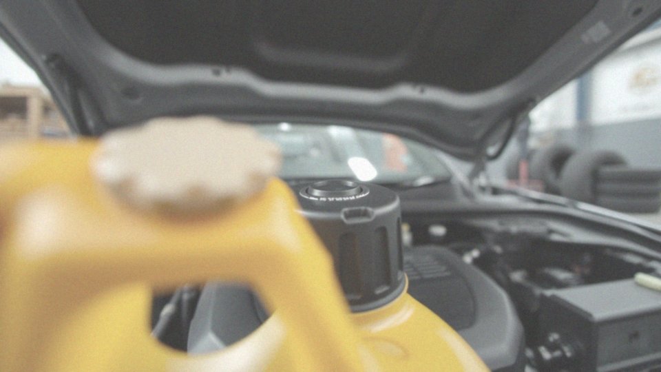 Kia Ceed 1.6 CRDi – ile oleju potrzebujesz do wymiany?