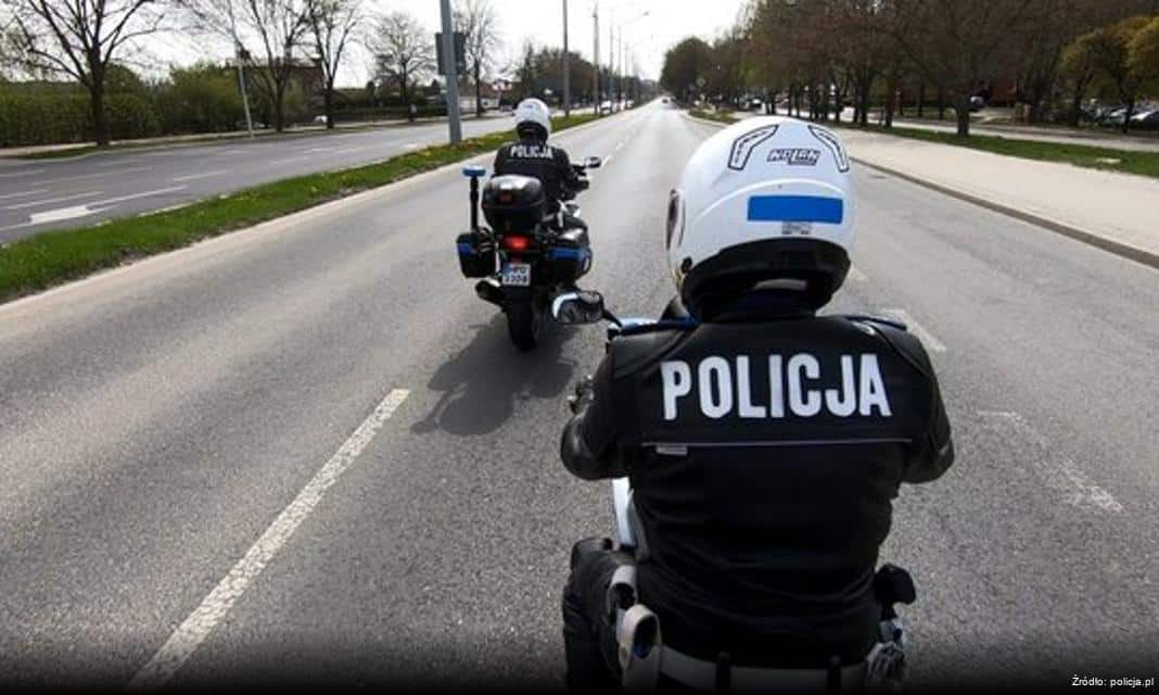 Zatrzymanie nietrzeźwego kierującego przez słuchaczy Szkoły Policji w Pile